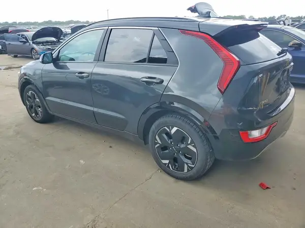 KNDCR3L17R5108317 2024 KIA NIRO - Image 2
