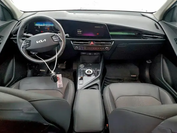 KNDCR3L17R5111167 2024 KIA NIRO - Image 8
