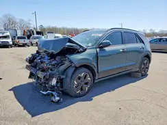 KNDCR3L17R5111640 2024 KIA NIRO