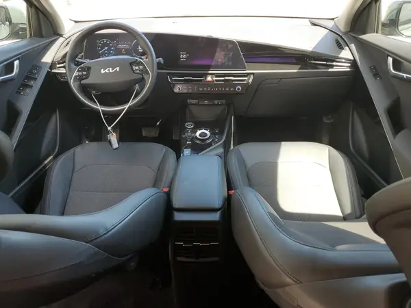 KNDCR3L17R5113825 2024 KIA NIRO - Image 8