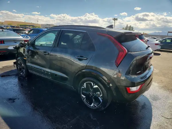 KNDCR3L17R5114554 2024 KIA NIRO - Image 2