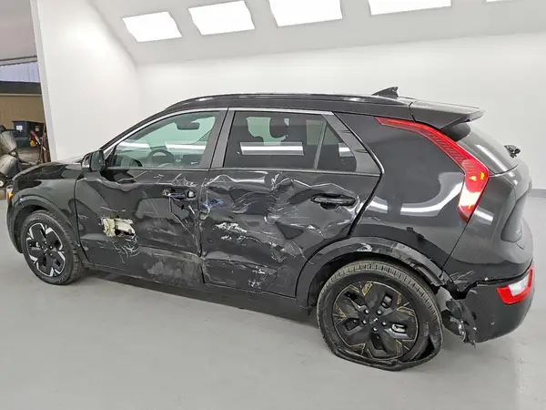 KNDCR3L17R5121312 2024 KIA NIRO - Image 2