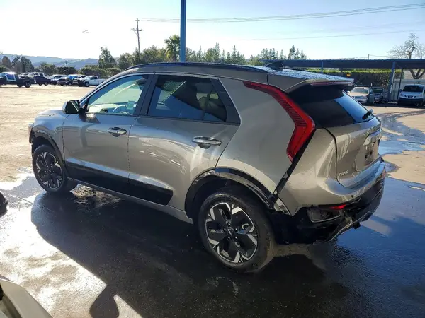 KNDCR3L17R5121598 2024 KIA NIRO - Image 2