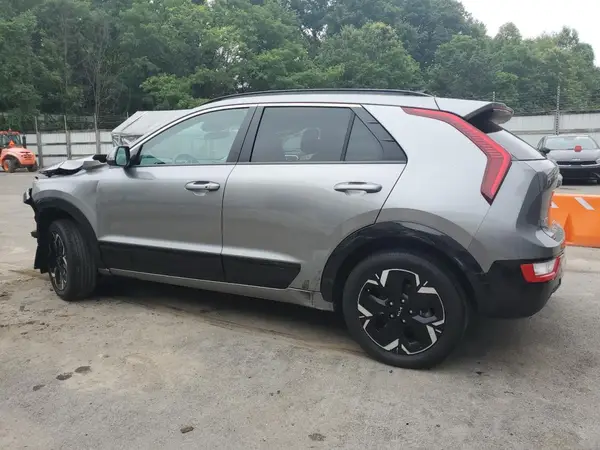 KNDCR3L17R5121827 2024 KIA NIRO - Image 2