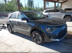 KNDCR3L17R5128292 2024 KIA NIRO