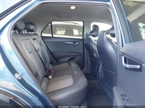 KNDCR3L17S5142005 2025 KIA NIRO - Image 8