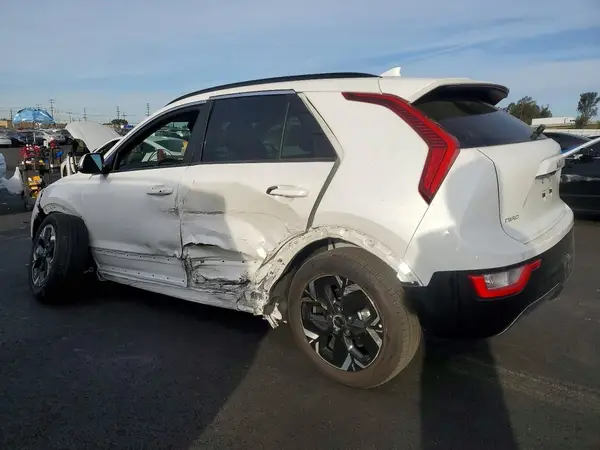 KNDCR3L17S5143302 2025 KIA NIRO - Image 2