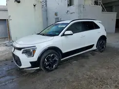 KNDCR3L18P5022656 2023 KIA NIRO