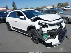 KNDCR3L18P5024701 2023 KIA NIRO