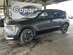 KNDCR3L18P5025783 2023 KIA NIRO