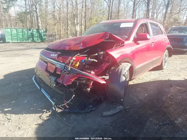 KNDCR3L18P5042275 2023 KIA NIRO - Image 2