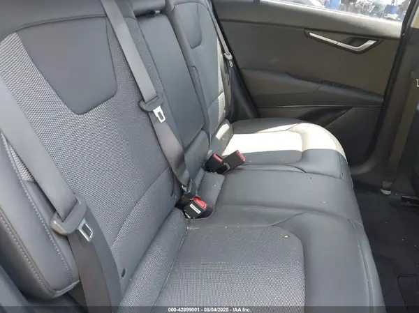 KNDCR3L18P5042888 2023 KIA NIRO - Image 8