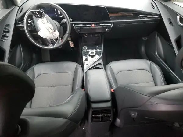 KNDCR3L18P5045497 2023 KIA NIRO - Image 8