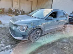 KNDCR3L18P5050019 2023 KIA NIRO