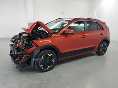 KNDCR3L18P5050957 2023 KIA NIRO