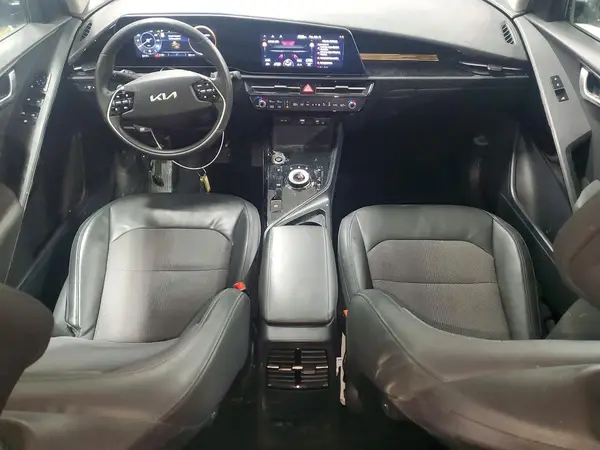 KNDCR3L18P5053969 2023 KIA NIRO - Image 8