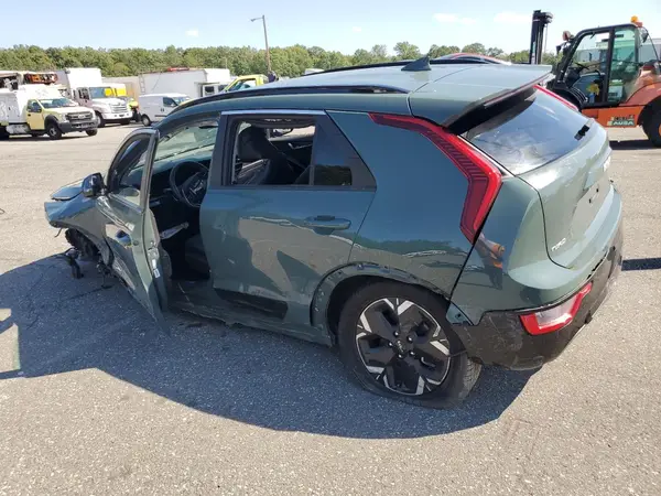 KNDCR3L18P5054846 2023 KIA NIRO - Image 2