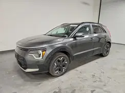 KNDCR3L18P5059674 2023 KIA NIRO