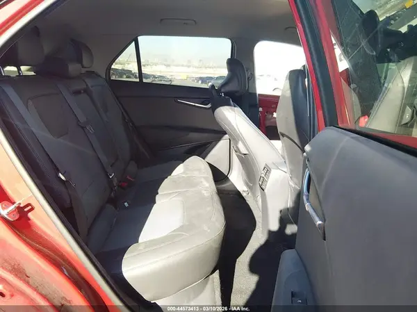 KNDCR3L18P5067693 2023 KIA NIRO - Image 8