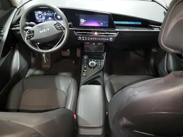 KNDCR3L18P5072361 2023 KIA NIRO - Image 8