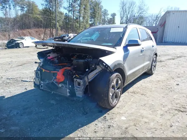 KNDCR3L18R5078633 2024 KIA NIRO - Image 2