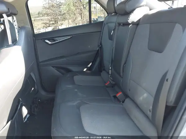 KNDCR3L18R5078633 2024 KIA NIRO - Image 8