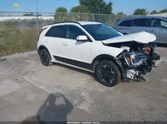KNDCR3L18R5087560 2024 KIA NIRO