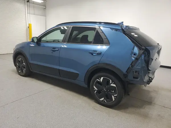 KNDCR3L18R5087610 2024 KIA NIRO - Image 2