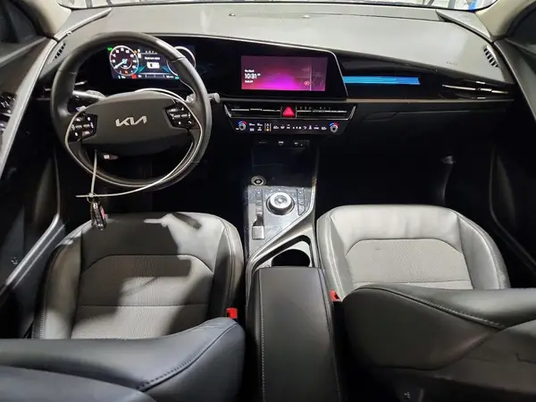 KNDCR3L18R5087655 2024 KIA NIRO - Image 8