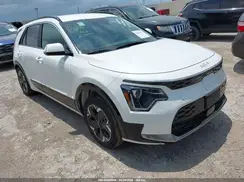 KNDCR3L18R5097943 2024 KIA NIRO