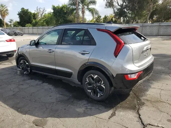 KNDCR3L18R5103062 2024 KIA NIRO - Image 2