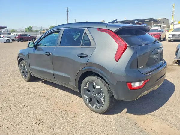 KNDCR3L18R5103949 2024 KIA NIRO - Image 2