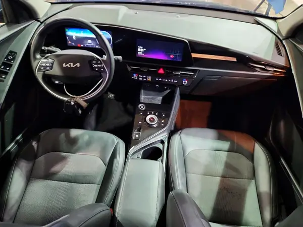 KNDCR3L18R5108620 2024 KIA NIRO - Image 8