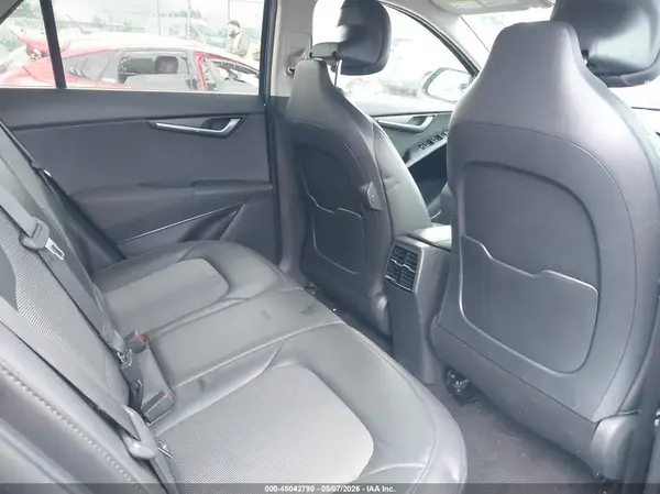 KNDCR3L18R5112280 2024 KIA NIRO - Image 8