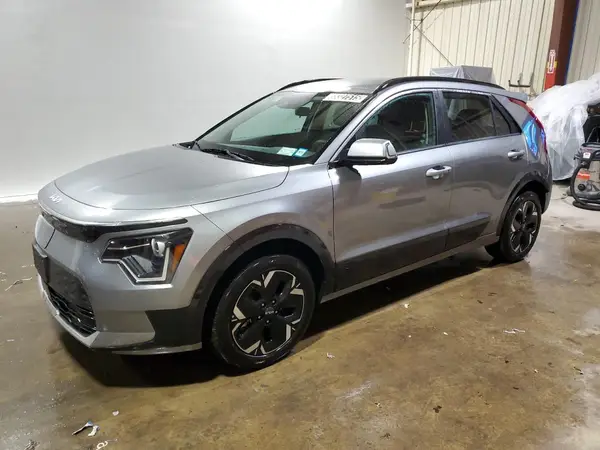KNDCR3L18R5116247 2024 KIA NIRO - Image 1