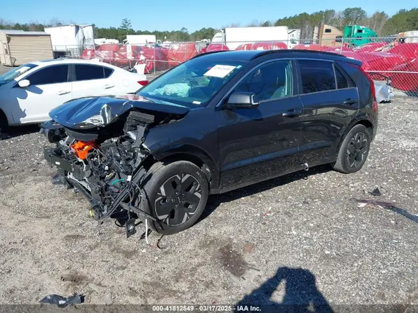 KNDCR3L18R5120606 2024 KIA NIRO - Image 2