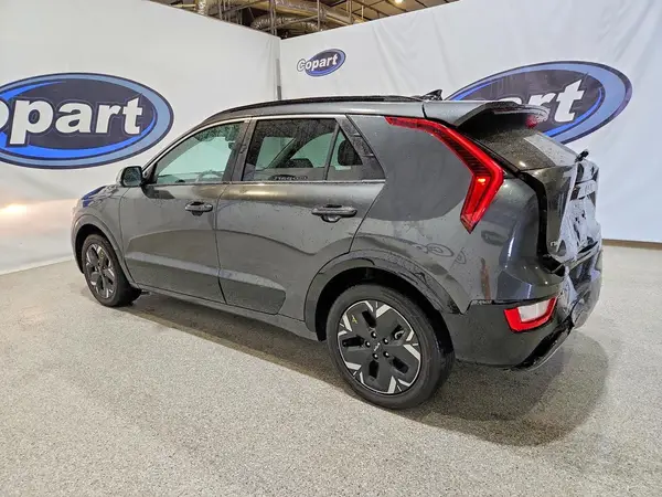 KNDCR3L18R5121402 2024 KIA NIRO - Image 2