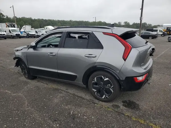 KNDCR3L18R5121898 2024 KIA NIRO - Image 2