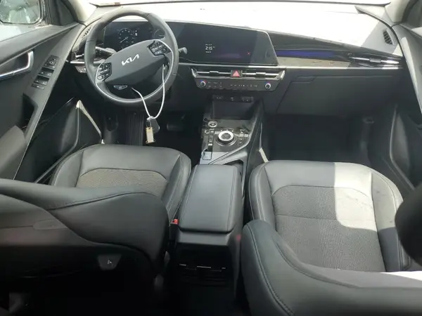 KNDCR3L18R5122288 2024 KIA NIRO - Image 8