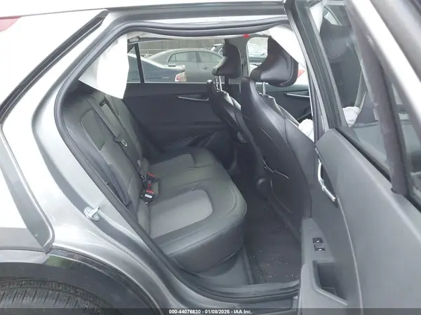KNDCR3L18S5133927 2025 KIA NIRO - Image 8