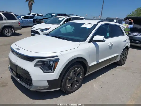 KNDCR3L18S5141610 2025 KIA NIRO - Image 2