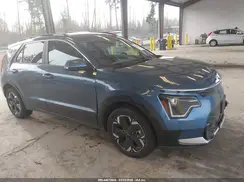 KNDCR3L18S5144295 2025 KIA NIRO
