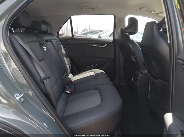 KNDCR3L18S5145379 2025 KIA NIRO - Image 8