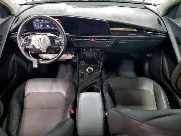 KNDCR3L19P5022648 2023 KIA NIRO - Image 8