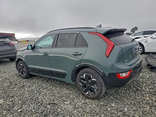 KNDCR3L19P5024061 2023 KIA NIRO - Image 2