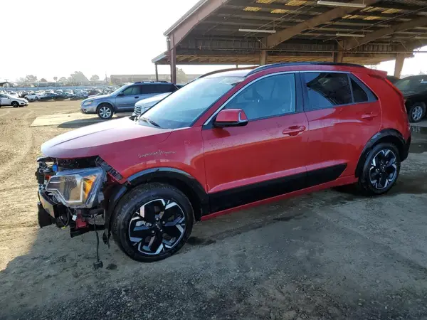 KNDCR3L19P5025338 2023 KIA NIRO - Image 1