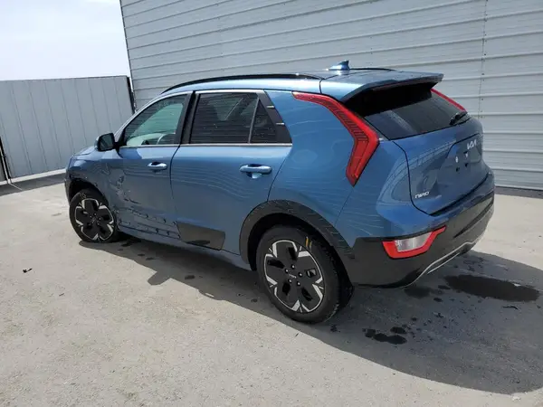 KNDCR3L19P5033584 2023 KIA NIRO - Image 2