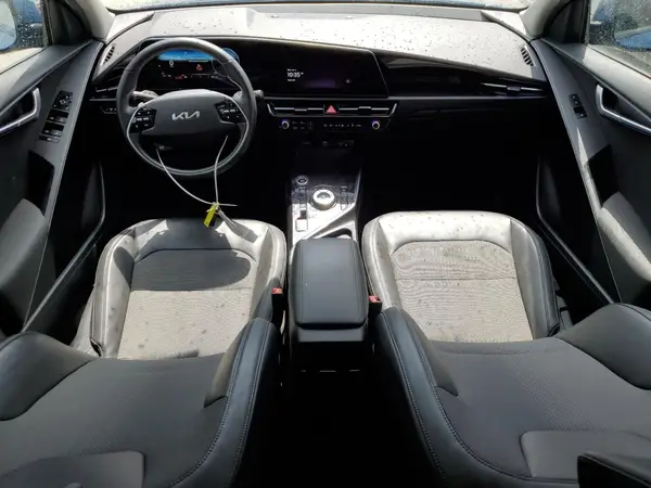 KNDCR3L19P5033584 2023 KIA NIRO - Image 8
