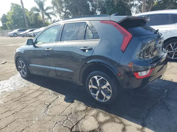 KNDCR3L19P5036257 2023 KIA NIRO - Image 2