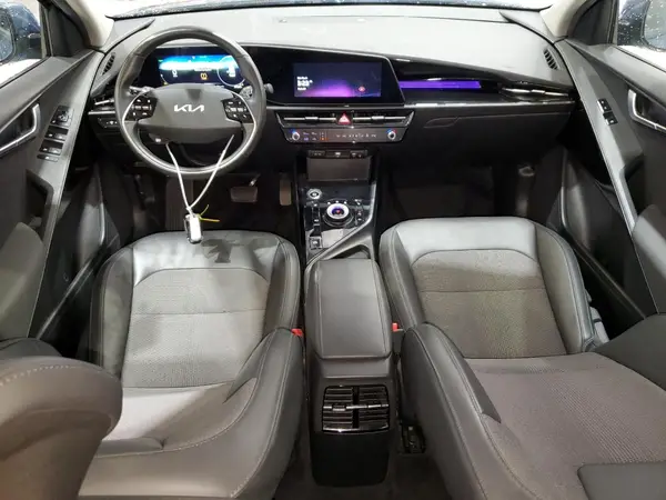 KNDCR3L19P5036503 2023 KIA NIRO - Image 8